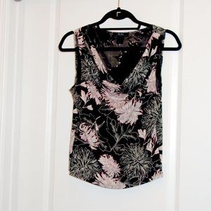 BCBG top